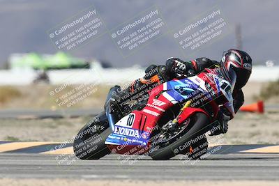 media/Oct-02-2025-Racers Edge (Thu) [[2c91cb6ab3]]/2-A Group/Session 3-Turn 4 Part 2 (1145am)/